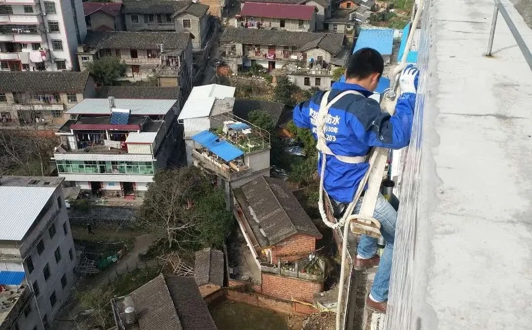 維修3.jpg 維修3.jpg