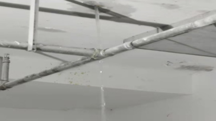 漏水9.jpg 漏水9.jpg