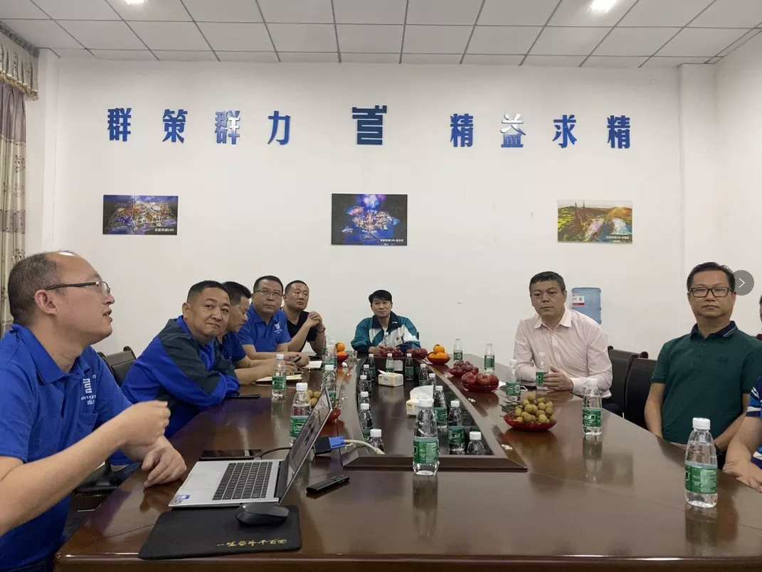 奧運冠軍簽約青龍代言人現(xiàn)場 防水補漏